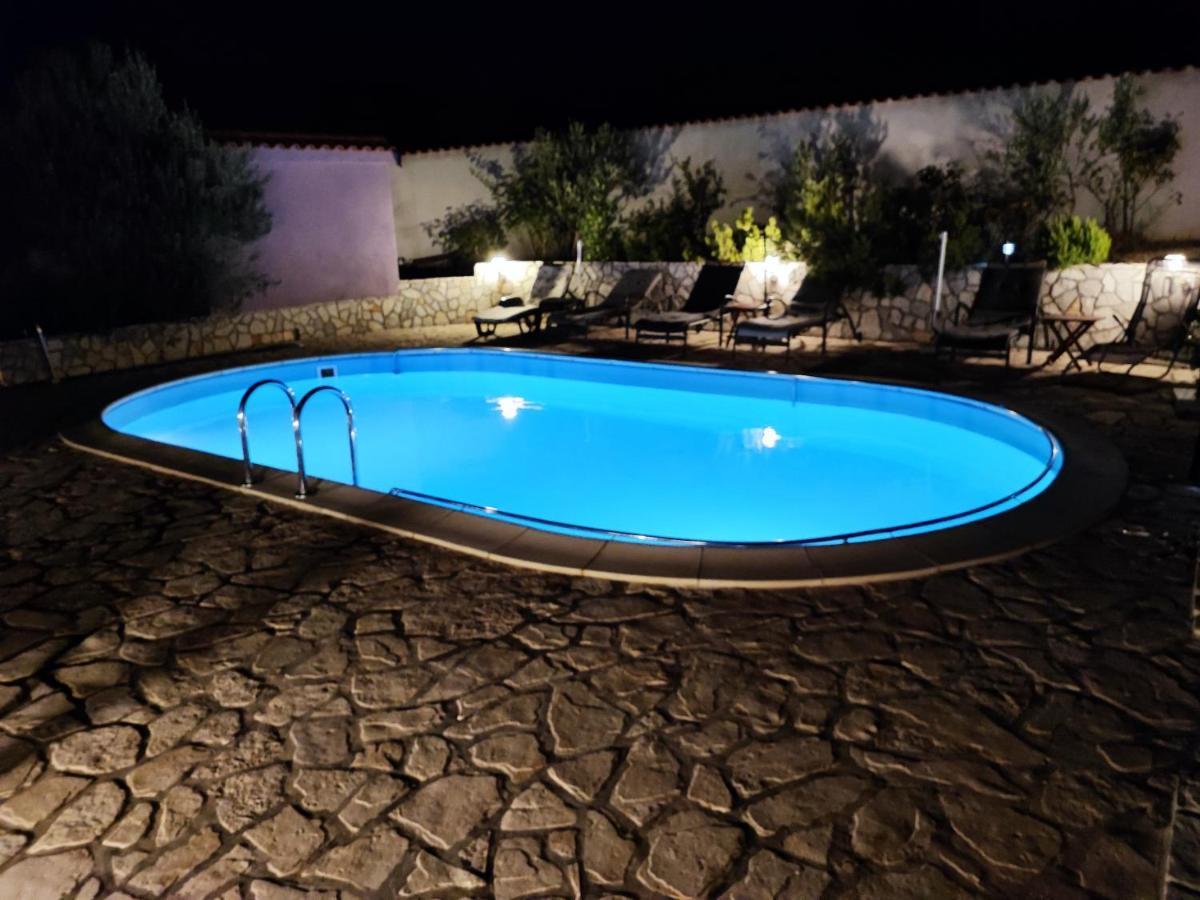 Apartmani Sabira Novi Vinodolski Exterior foto