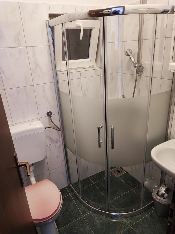 Apartmani Sabira Novi Vinodolski Exterior foto