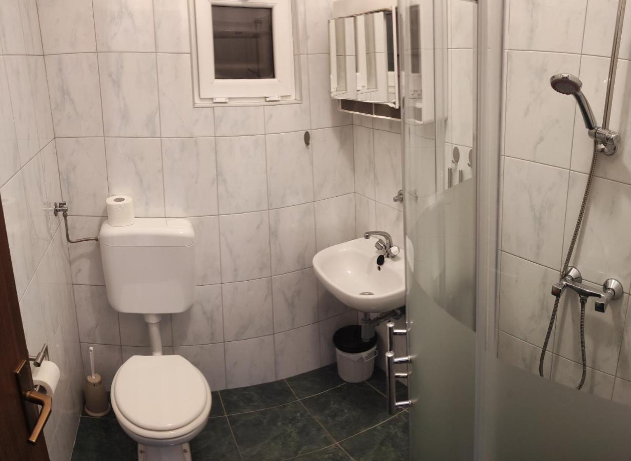 Apartmani Sabira Novi Vinodolski Exterior foto