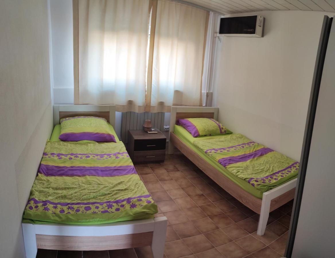 Apartmani Sabira Novi Vinodolski Exterior foto