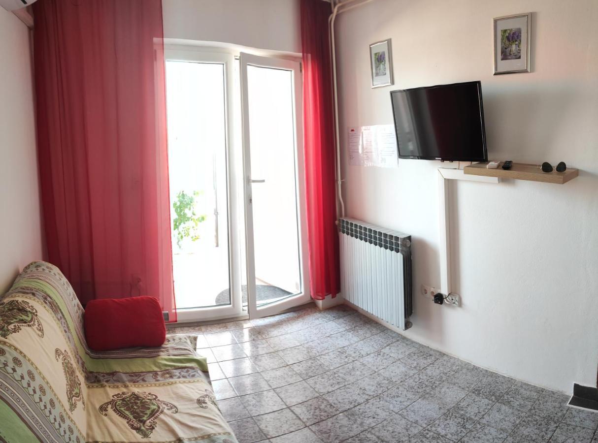 Apartmani Sabira Novi Vinodolski Exterior foto