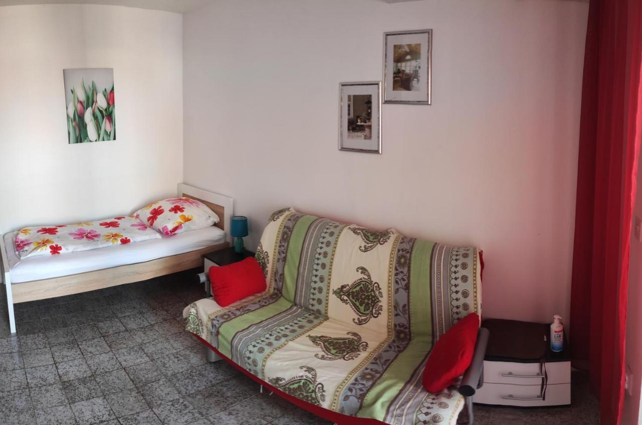 Apartmani Sabira Novi Vinodolski Exterior foto