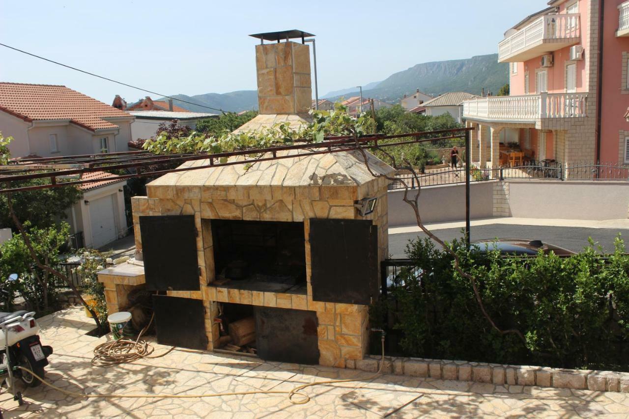 Apartmani Sabira Novi Vinodolski Exterior foto